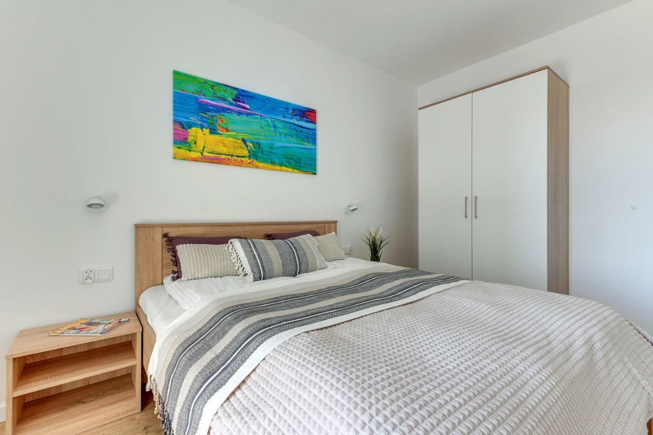 Apartment Nadmorskie Spektrum & Parking *